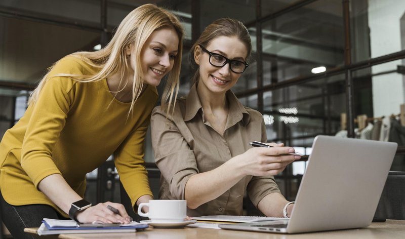 

<!-- THEME DEBUG -->
<!-- THEME HOOK: 'field' -->
<!-- FILE NAME SUGGESTIONS:
   ▪️ field--title--teaser-2.html.twig
   ▪️ field--node--title--article.html.twig
   ✅ field--node--title.html.twig
   ▪️ field--node--article.html.twig
   ▪️ field--title.html.twig
   ▪️ field--string.html.twig
   ▪️ field.html.twig
-->
<!-- BEGIN OUTPUT from 'core/modules/node/templates/field--node--title.html.twig' -->

<span>Data Science Career: Van Beginner tot Expert</span>

<!-- END OUTPUT from 'core/modules/node/templates/field--node--title.html.twig' -->

